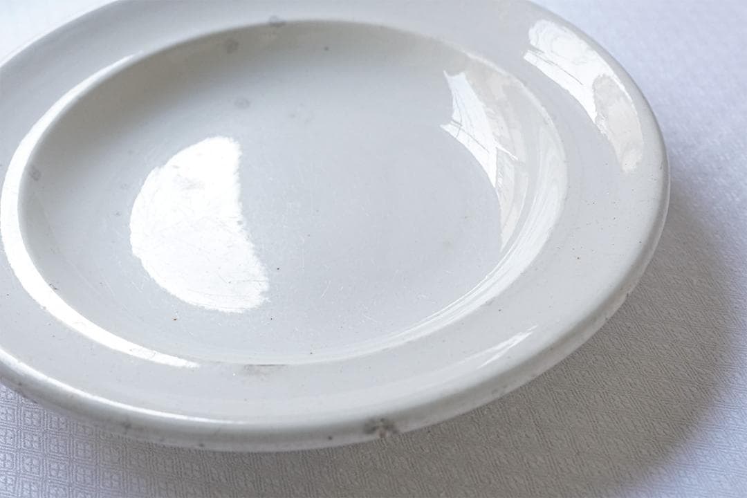 フランスアンティーク　19世紀　テールドフェール　皿　地厚　23.7cm
