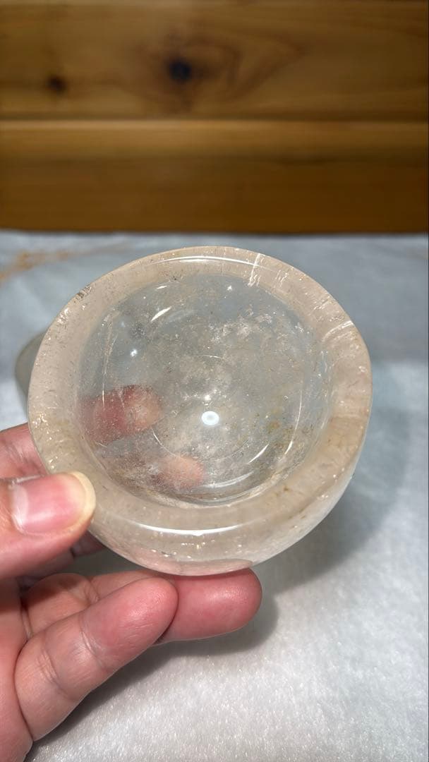 ②天然本水晶 浄化皿 手磨き リモナイト共生 小鉢 コップ 水晶水エッセンス作り