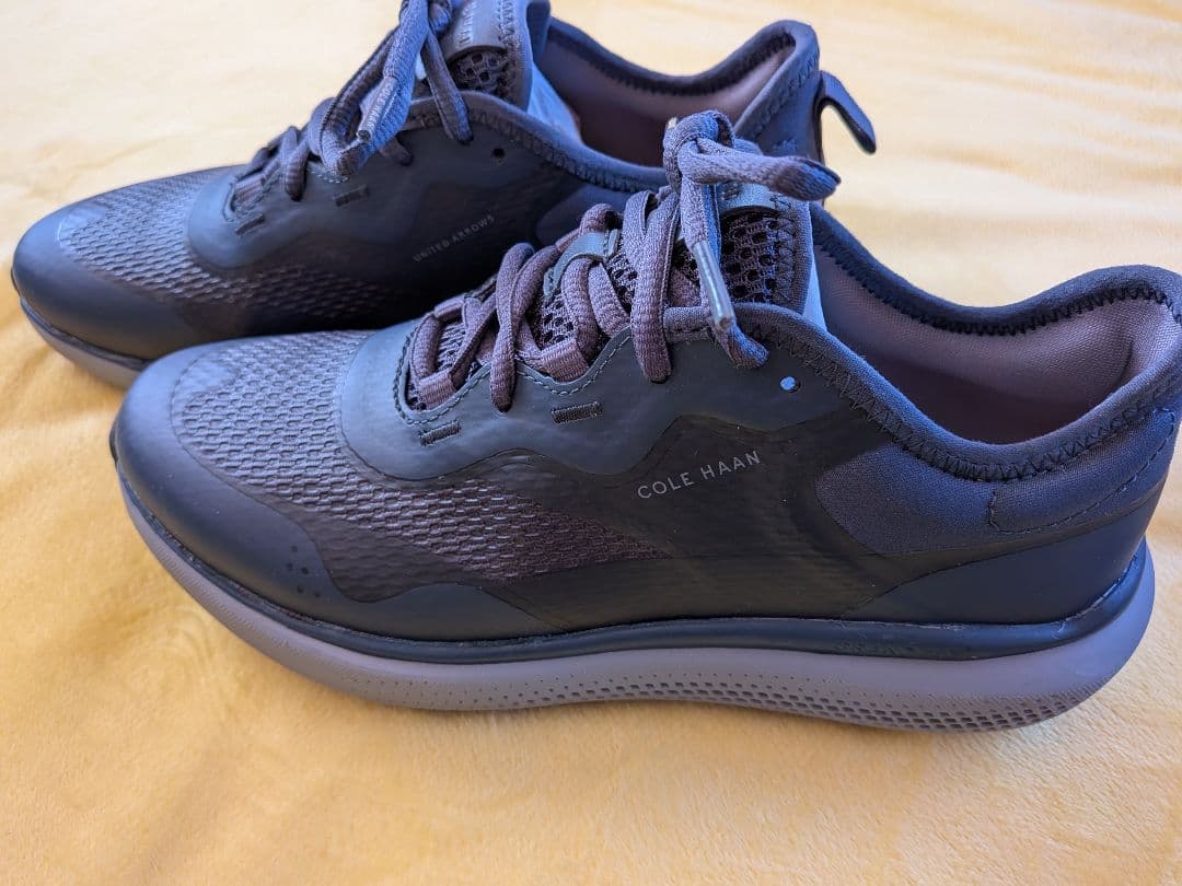 COLE HAAN ダークブルー スニーカー
