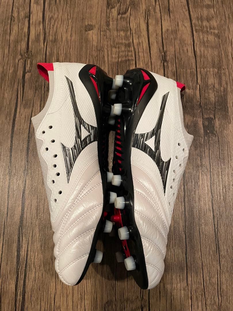 Mizuno モレリアNEO4ベータ