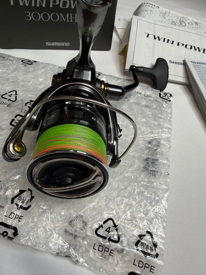 シマノ　24ツインパワー　3000MHG TWINPOWER PE0.8号