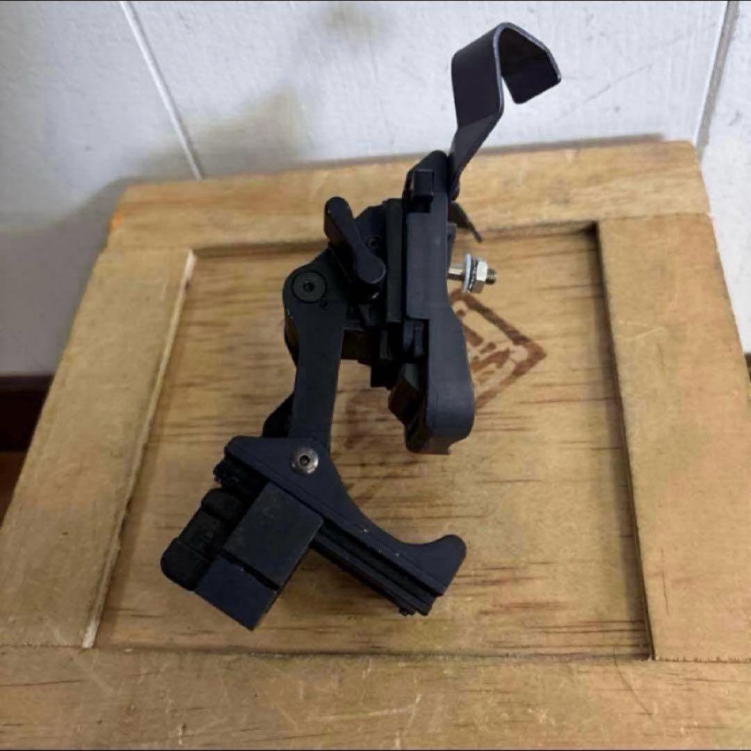 美品　米軍実物　Norotos RHINOⅡ NVGマウント　ブラケット付き②