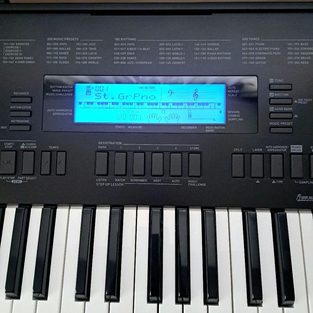 カシオ　76鍵キーボード　WK-220　電子キーボード　wk 220