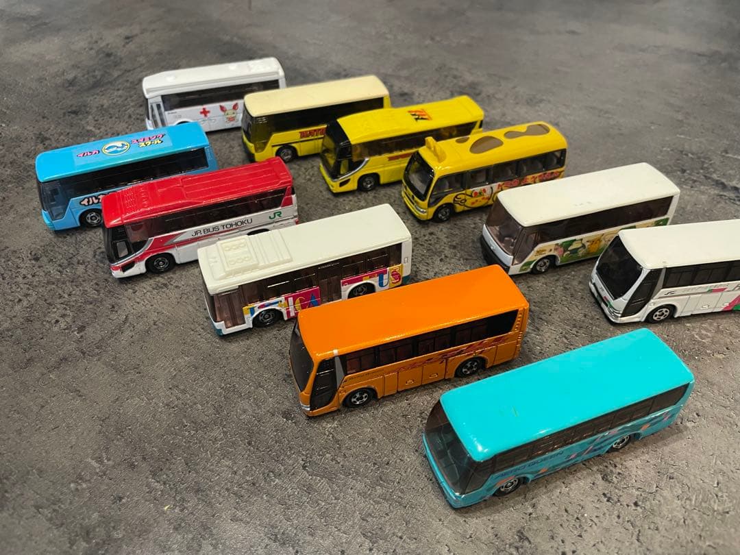 トミカ 他 ミニカー 100台 まとめ バラ売り不可 日本製　旧車 絶版モデル