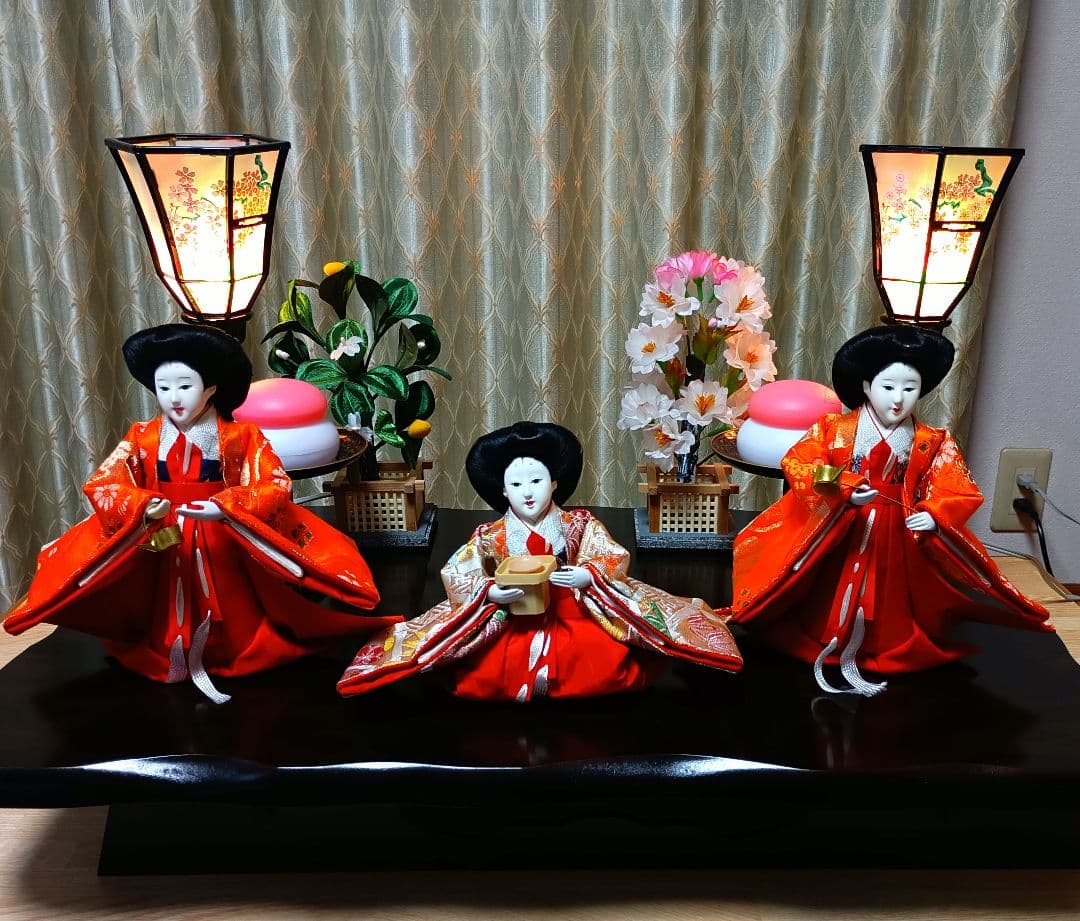 【中古品】雛人形セット　お雛様＆御内裏様