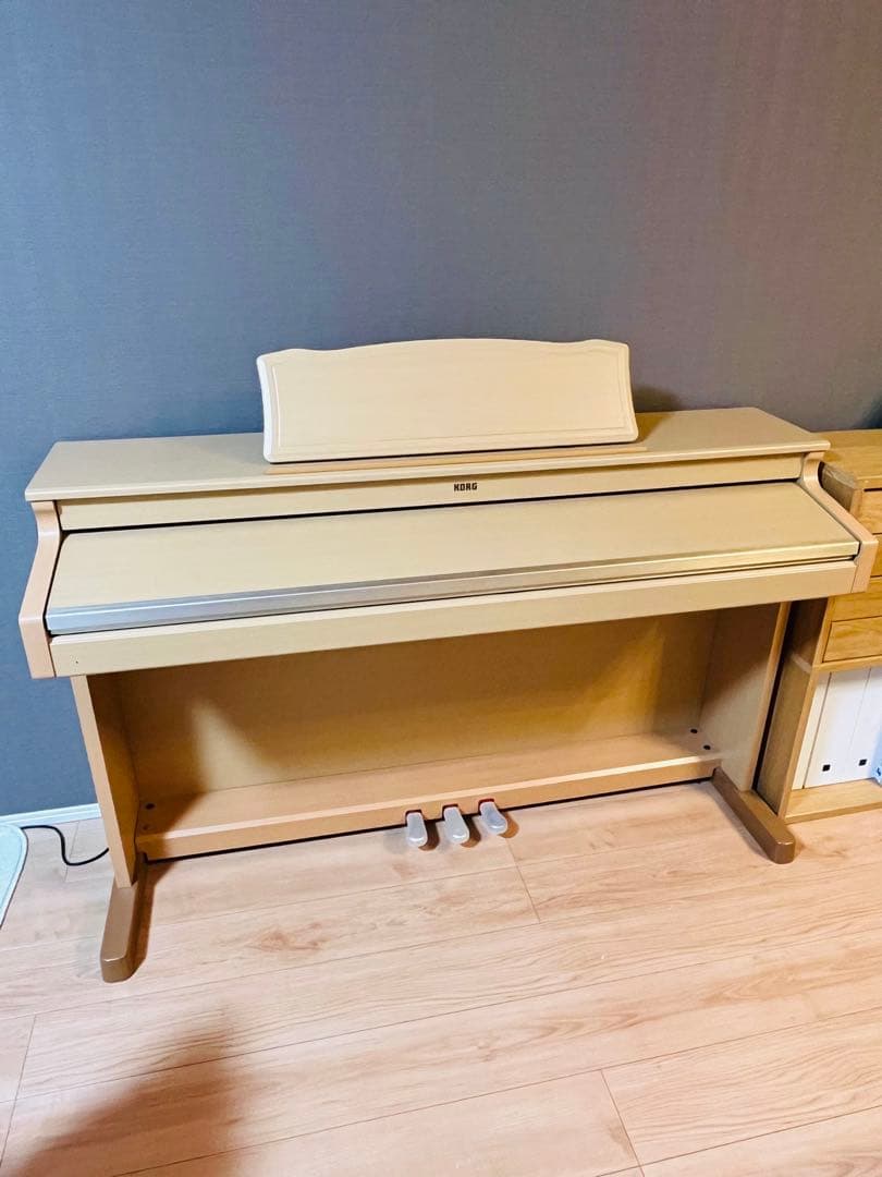 KORG 多機能　電子ピアノ 88鍵 ナチュラルブラウン