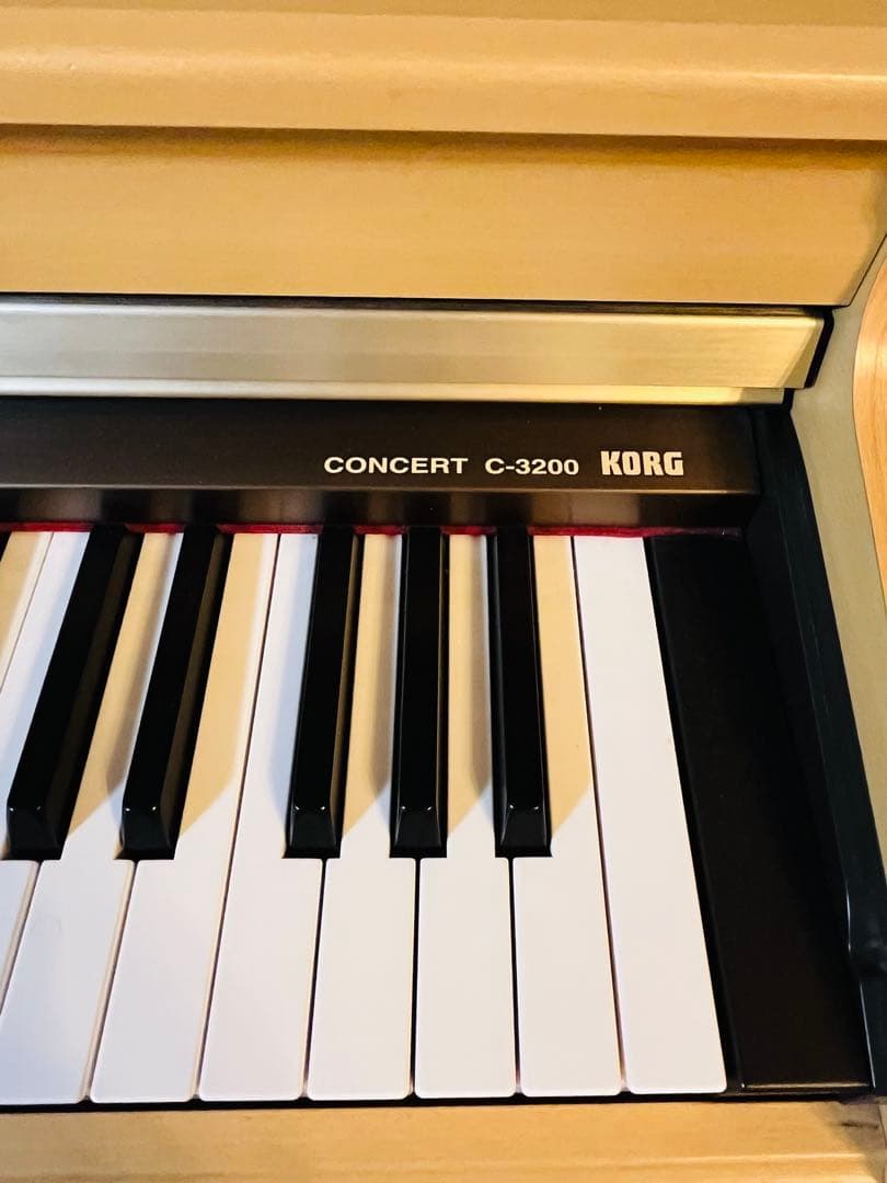 KORG 多機能　電子ピアノ 88鍵 ナチュラルブラウン