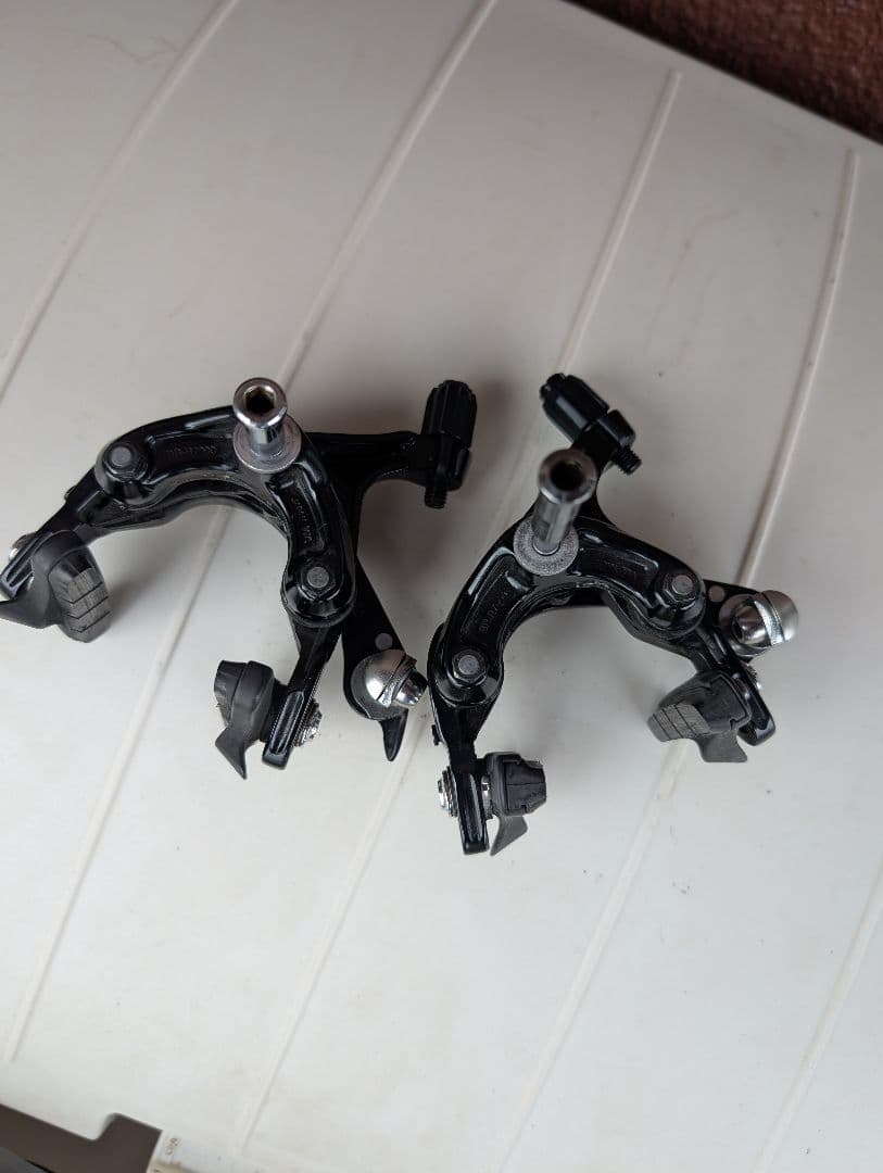 Shimano 105 キャリパーブレーキ 2個セット