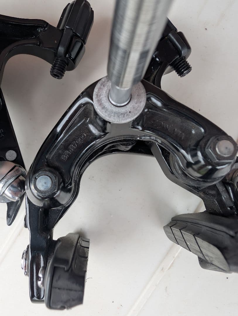 Shimano 105 キャリパーブレーキ 2個セット