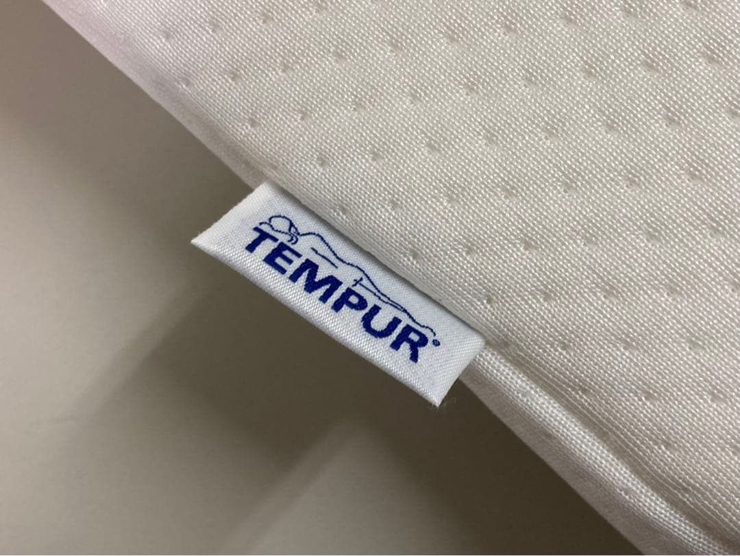 TEMPUR オリジナルネックピロー　Mサイズ