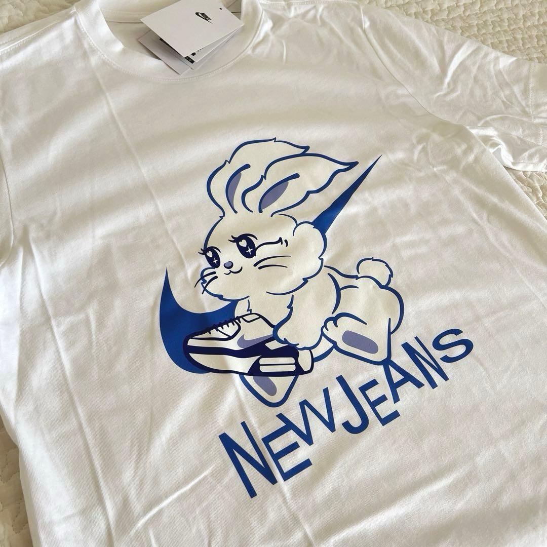 ★新品未使用,韓国限定 NIKE,ナイキ,Tシャツ,NEWJEANS,Mサイズ★