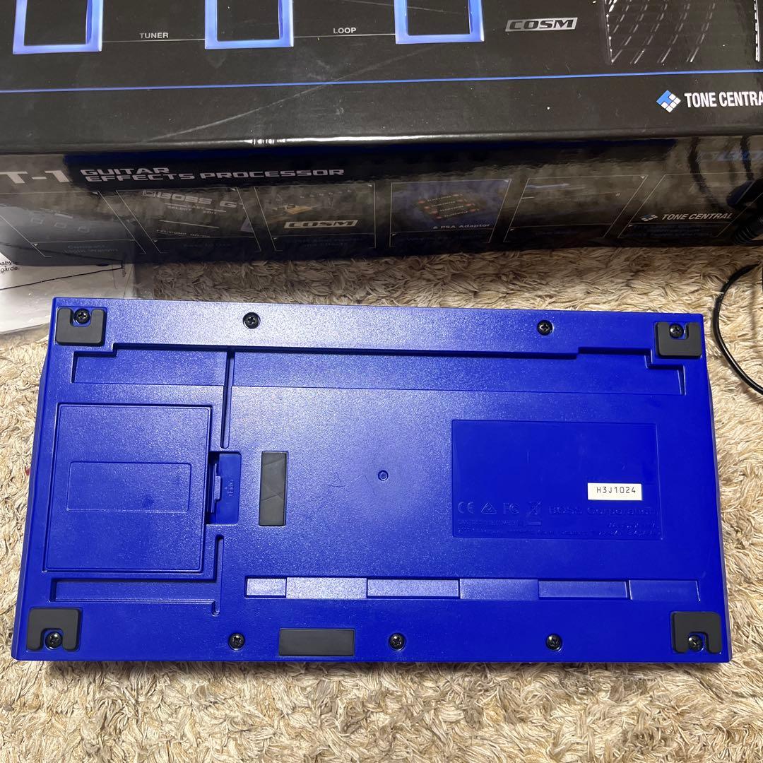 ギターエフェクター　BOSS GT-1 ACアダプター説明書付き