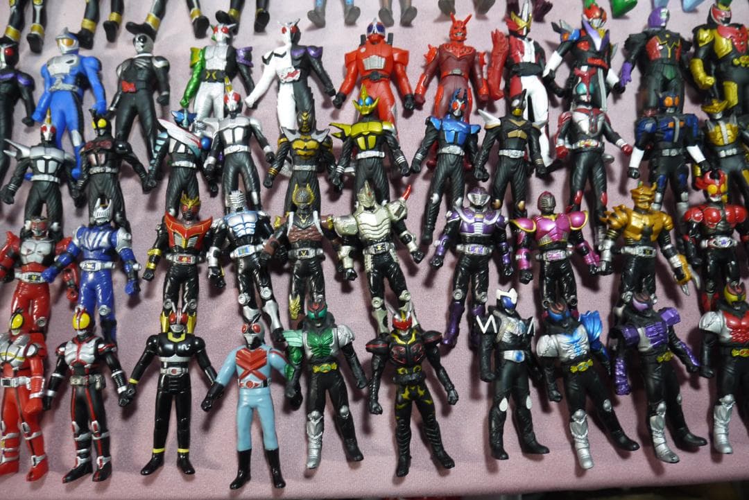 仮面ライダー　ミニソフビ　150体