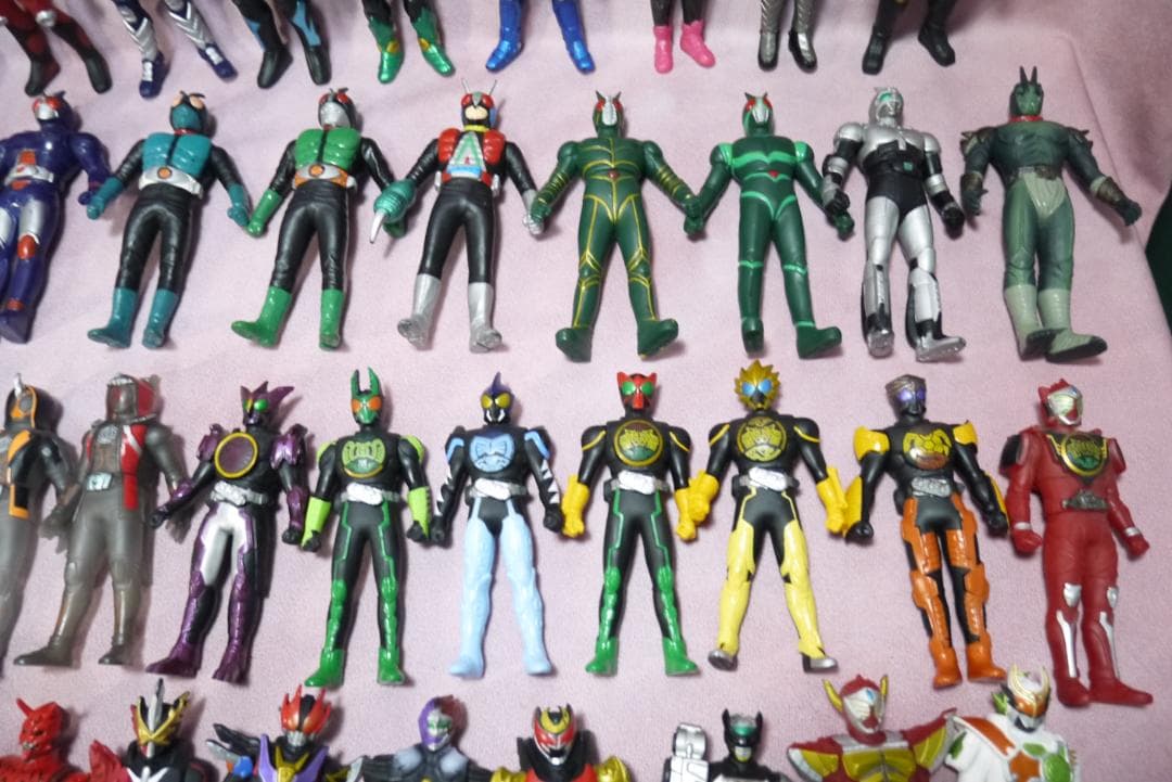 仮面ライダー　ミニソフビ　150体