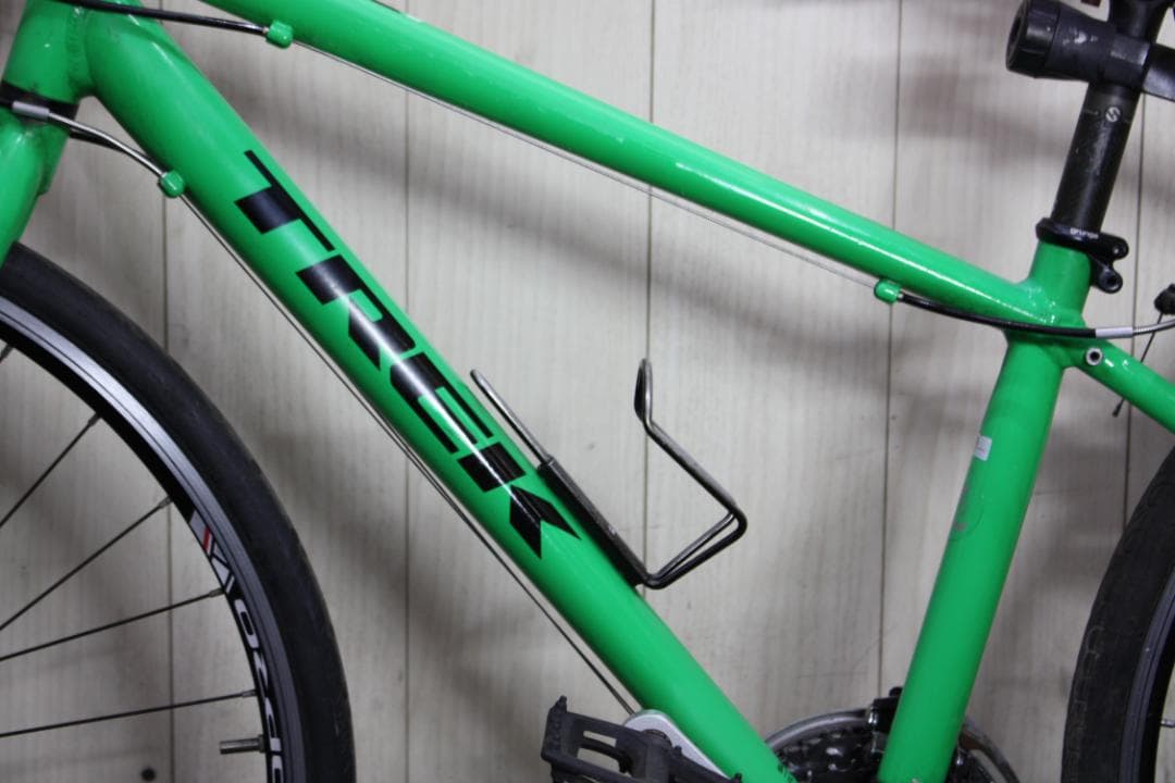 TREKトレック FX2 700C アルミ 24速 380mm クロスバイク