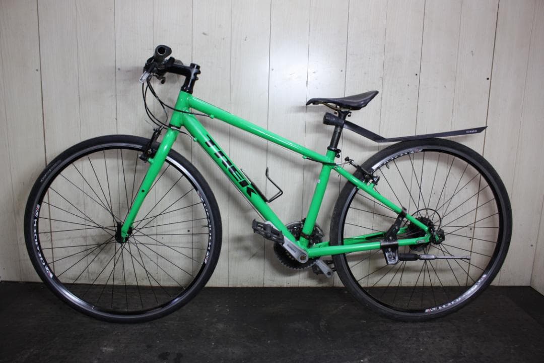 TREKトレック FX2 700C アルミ 24速 380mm クロスバイク
