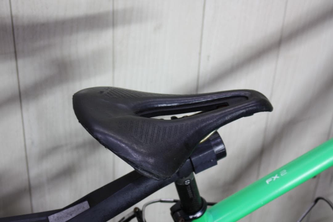 TREKトレック FX2 700C アルミ 24速 380mm クロスバイク