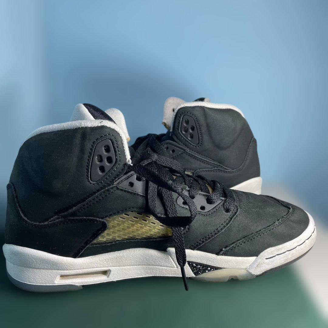 ◎ 腹まで黒い笑❗️NIKE GIRLS AIR JORDAN 5 RETRO