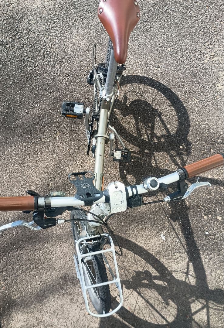【ジャンク品】DAHON Boardwalk D8（国際モデル）　カスタム仕様