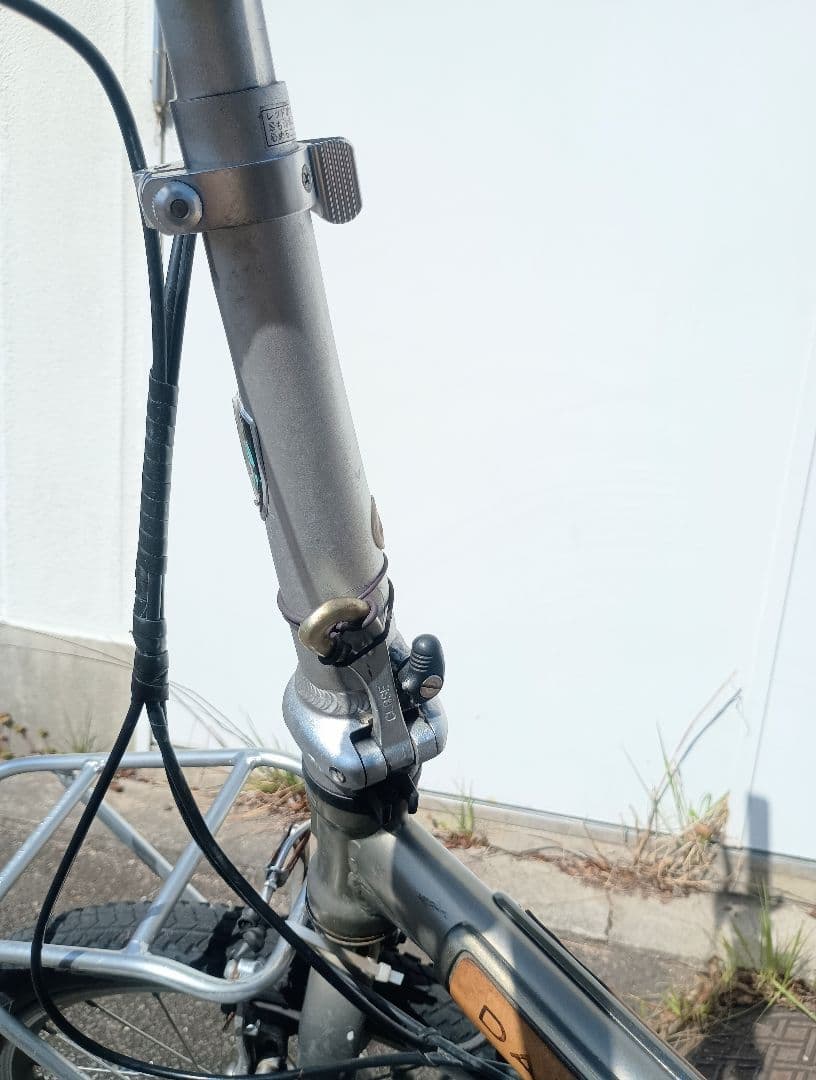 【ジャンク品】DAHON Boardwalk D8（国際モデル）　カスタム仕様