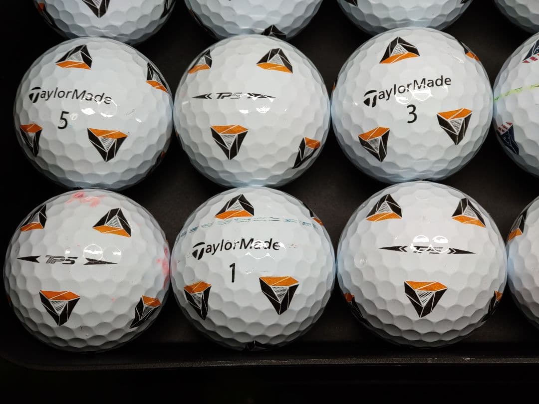 ✨美品✨TaylorMade TP5 Pix ゴルフボール 2ダース