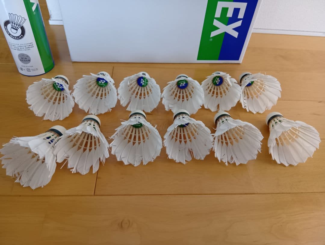 tanny　中古　YONEX ニューオフィシャル　シャトル 10ダース