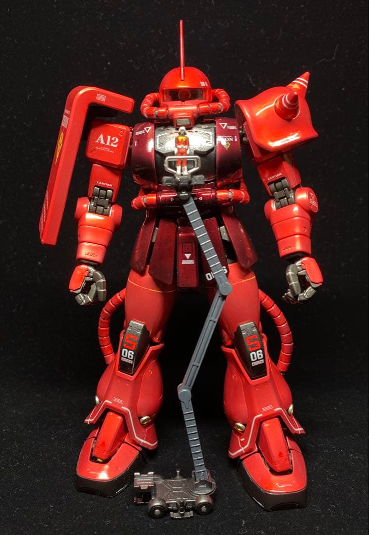【ガンプラ完成品】　MG ザクⅡ （シャア専用Ver.2）