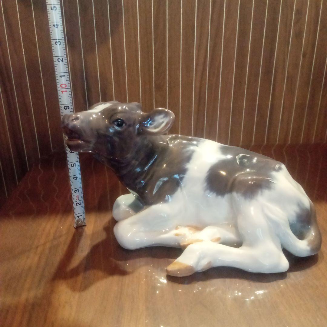 [良好品]ロイヤルコッペンハーゲン　牛の置物