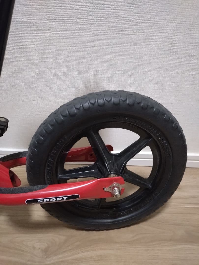 【日本正規品】STRIDER 12 SPORT バランスバイク レッド