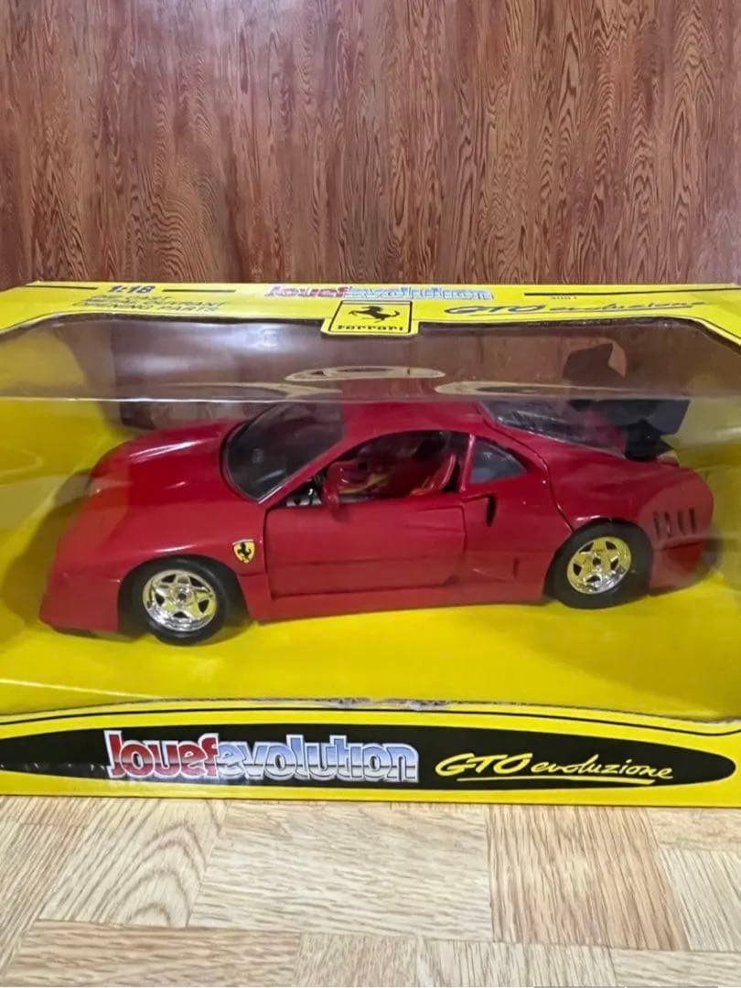 jouefevolution kyosho 1/18フェラーリGTO