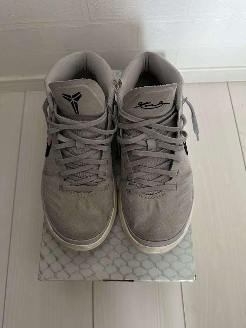 Nike Kobe シューズ グレー