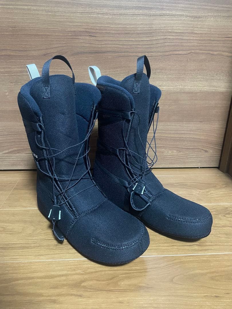 SALOMON スノーボードブーツ ブラック 28 1度のみ使用