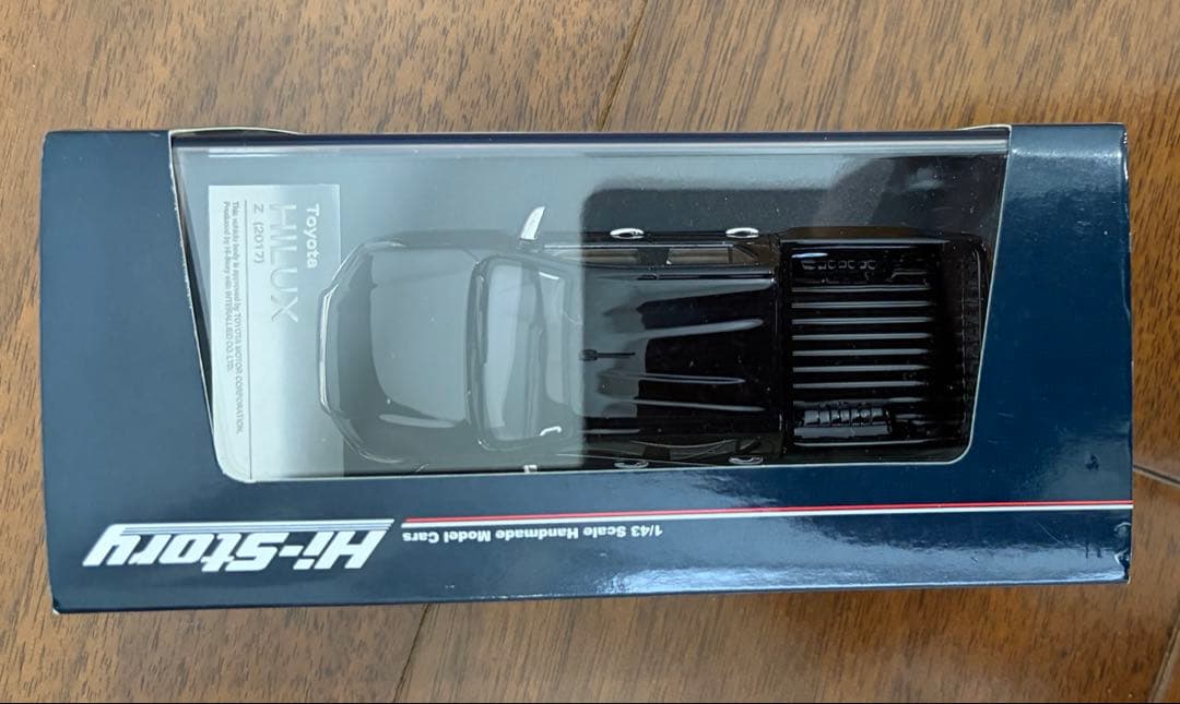 Hi-Story Hilux 2017モデル1/43スケール ブラック