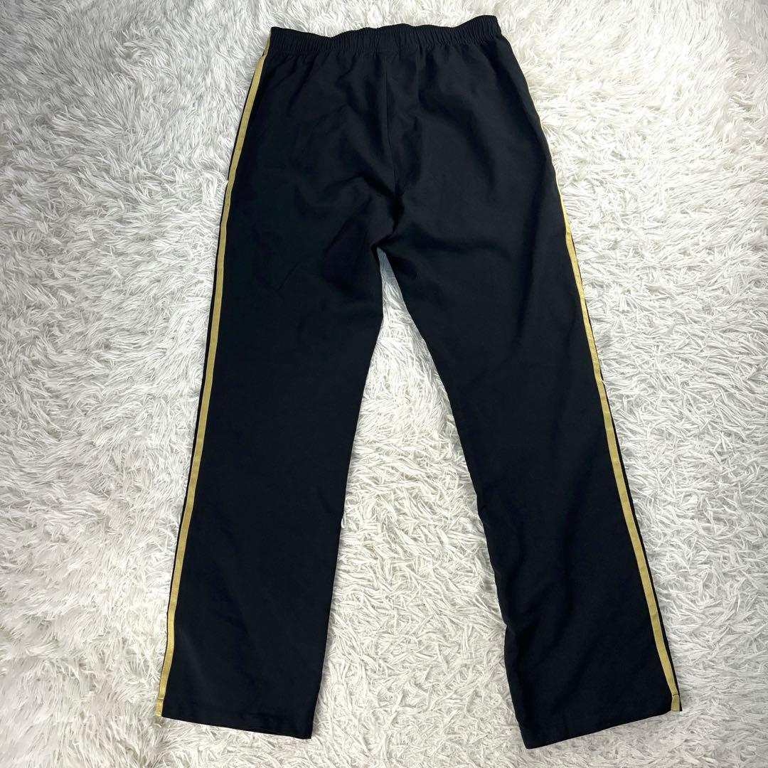 【美品・大きめ】アディダス　黒×金　セットアップ　ジャージ　上XL 下L