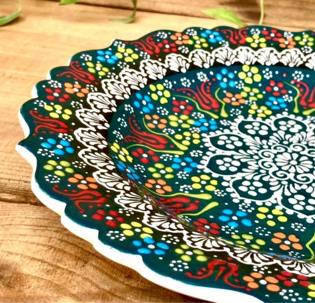 27cm☆新品☆【トルコ】手描き 大皿 壁掛け ＊グリーン＊ キュタフヤ陶器 ＊