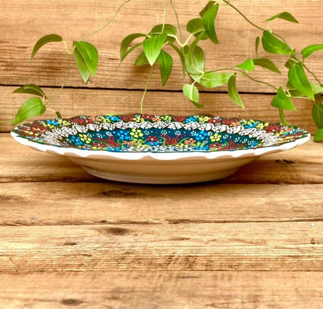 27cm☆新品☆【トルコ】手描き 大皿 壁掛け ＊グリーン＊ キュタフヤ陶器 ＊