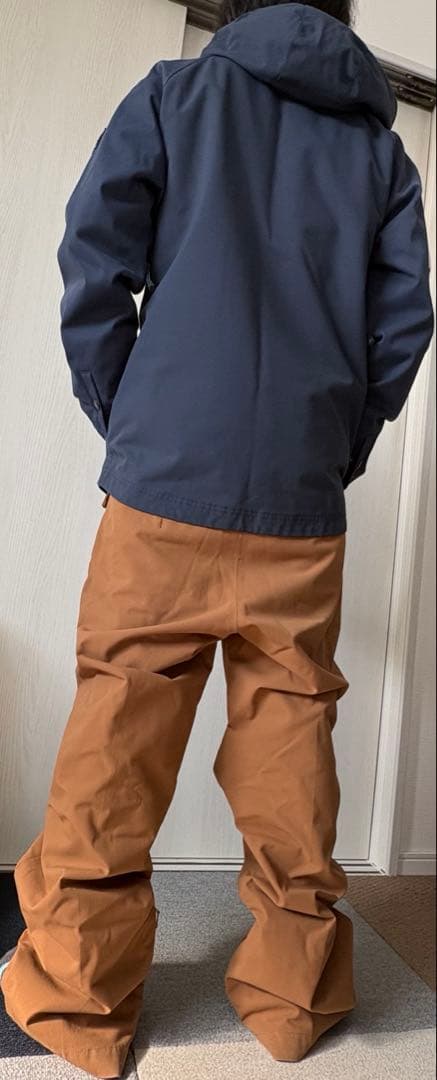 う*ば様 【限定価格】美品　VESP スノボウェア　上下セット　メンズMサイズ