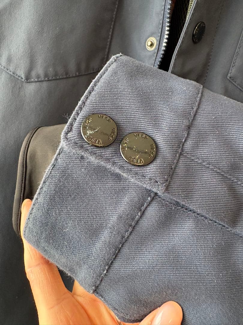 う*ば様 【限定価格】美品　VESP スノボウェア　上下セット　メンズMサイズ