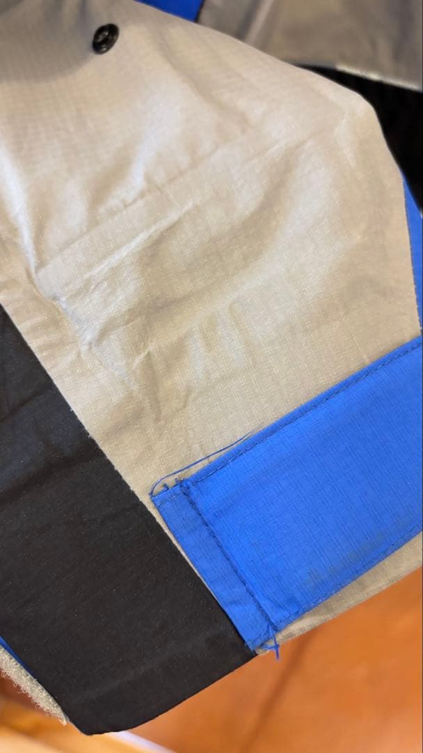 マウンテンロックスター　上下　ＸＬ　美品