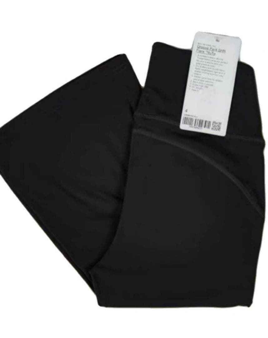 aira ♪新品Lululemon Groove ヨガパンツ　黒M(6)