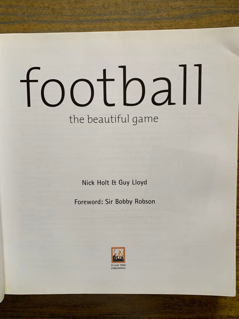 football the beautiful game 448ページ大冊 初版本
