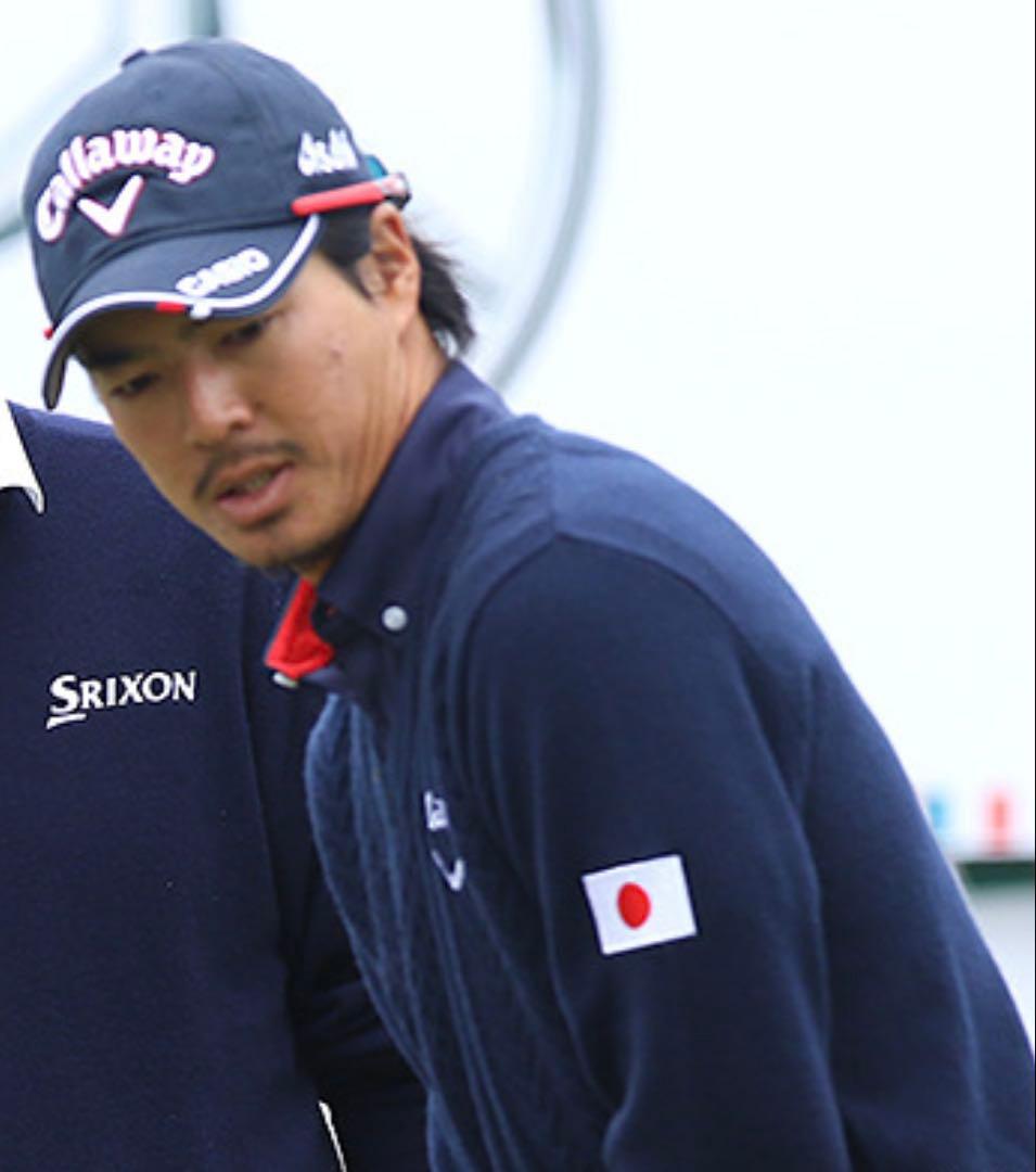 美品　石川遼　着用　レッドレーベルCallaway セーター 日本国旗付き