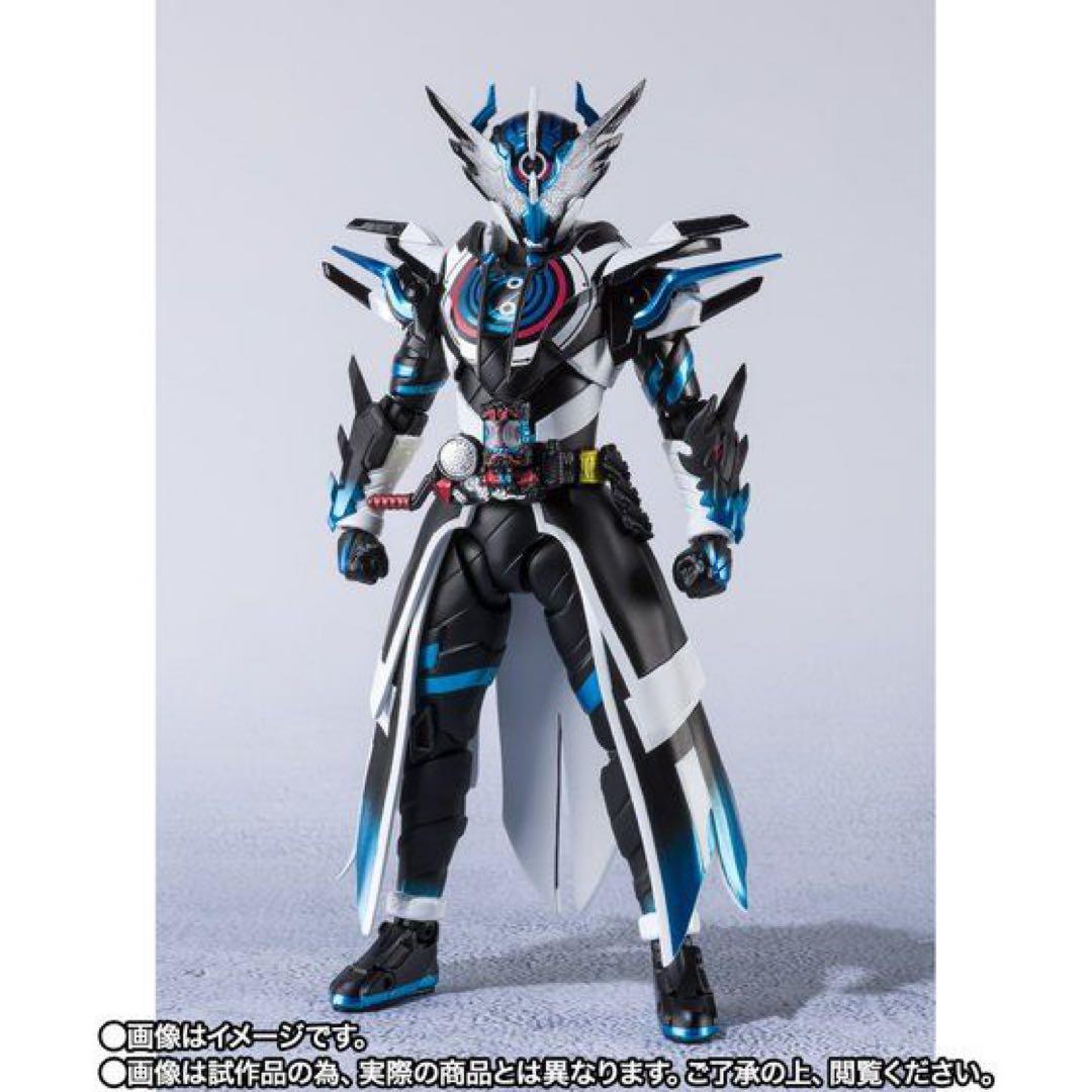 S.H.Figuarts 仮面ライダークローズエボル　仮面ライダービルド