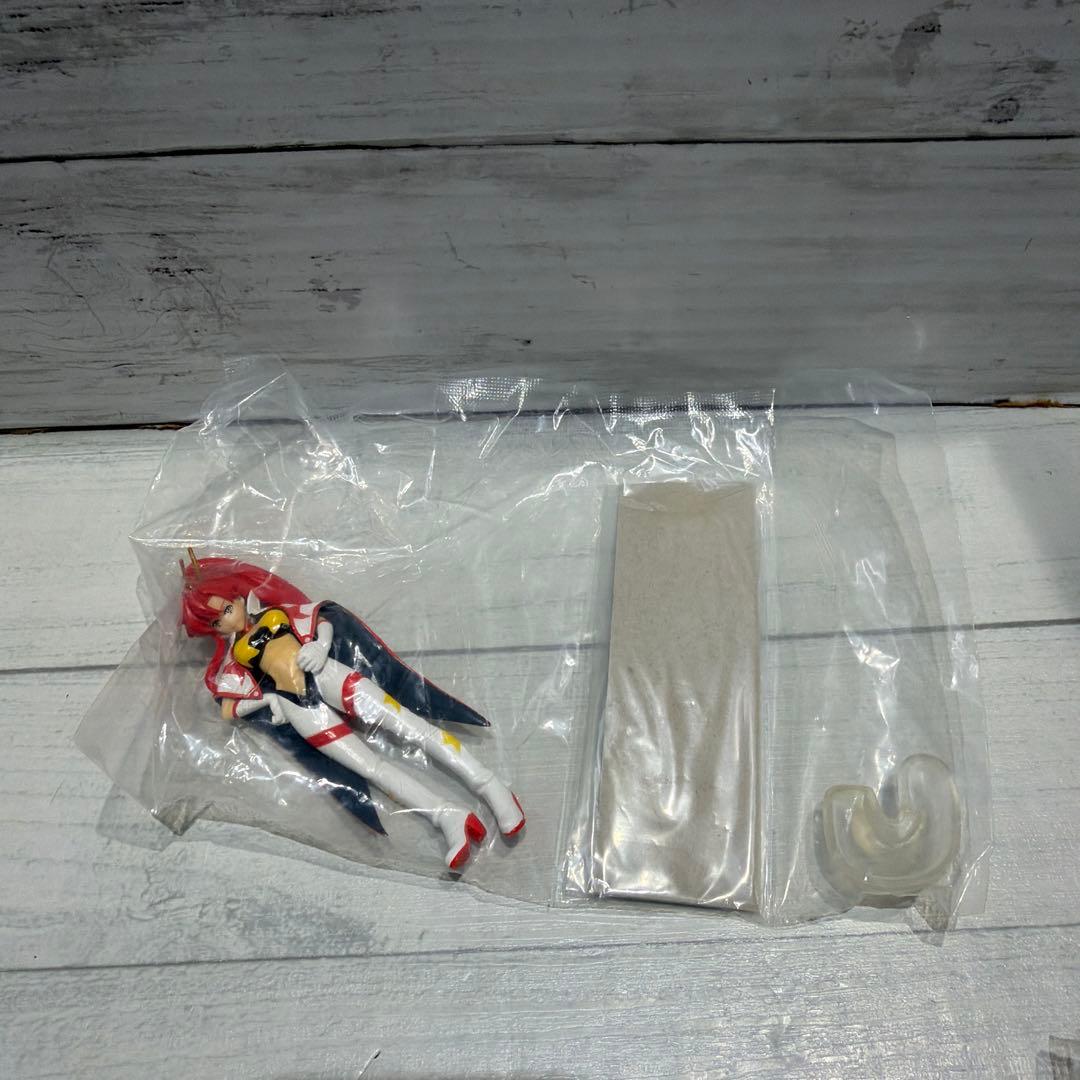 天元突破グレンラガン ヨーコ他 フィギュア4体セット 新品未開封品