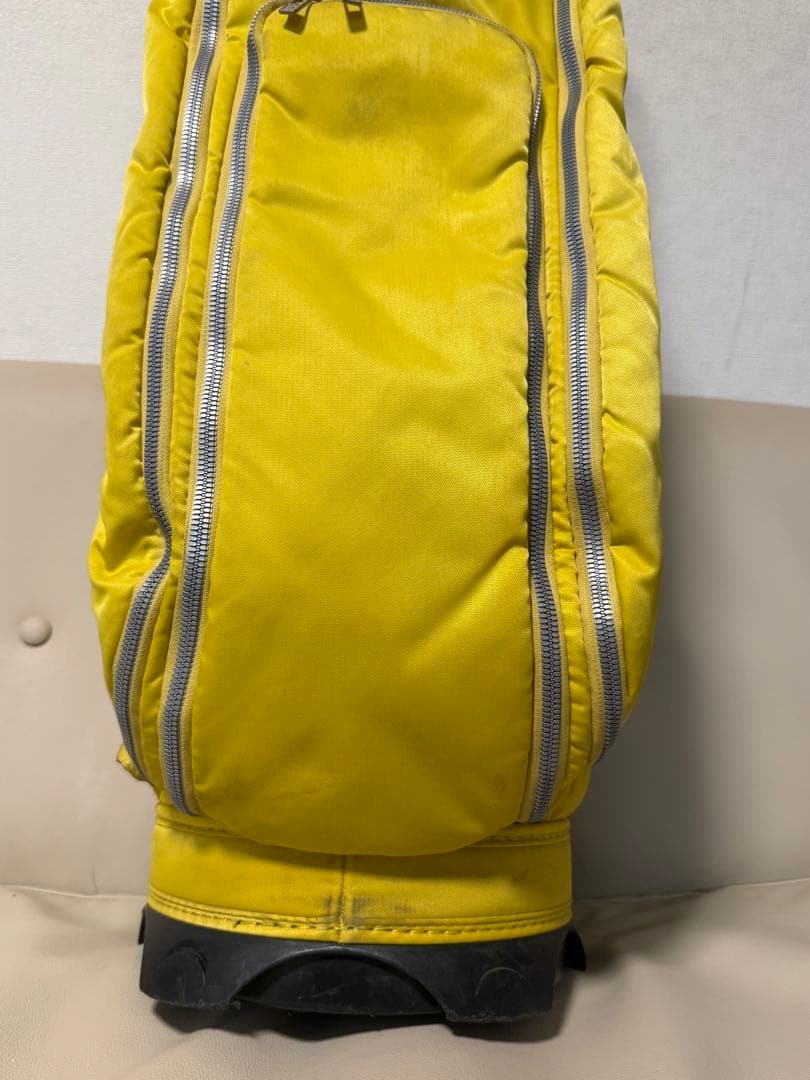 【送料込み】廃盤希少品　大人気　ONOFF オノフ　キャディバッグ 一点物