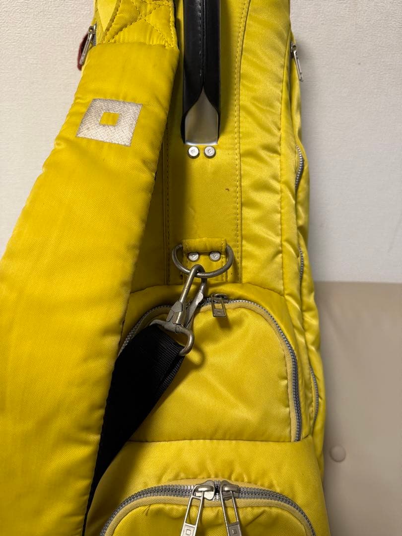 【送料込み】廃盤希少品　大人気　ONOFF オノフ　キャディバッグ 一点物