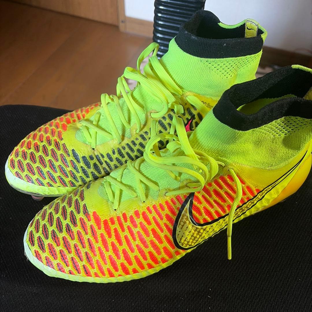 Nike Magista サッカーシューズ イエロー