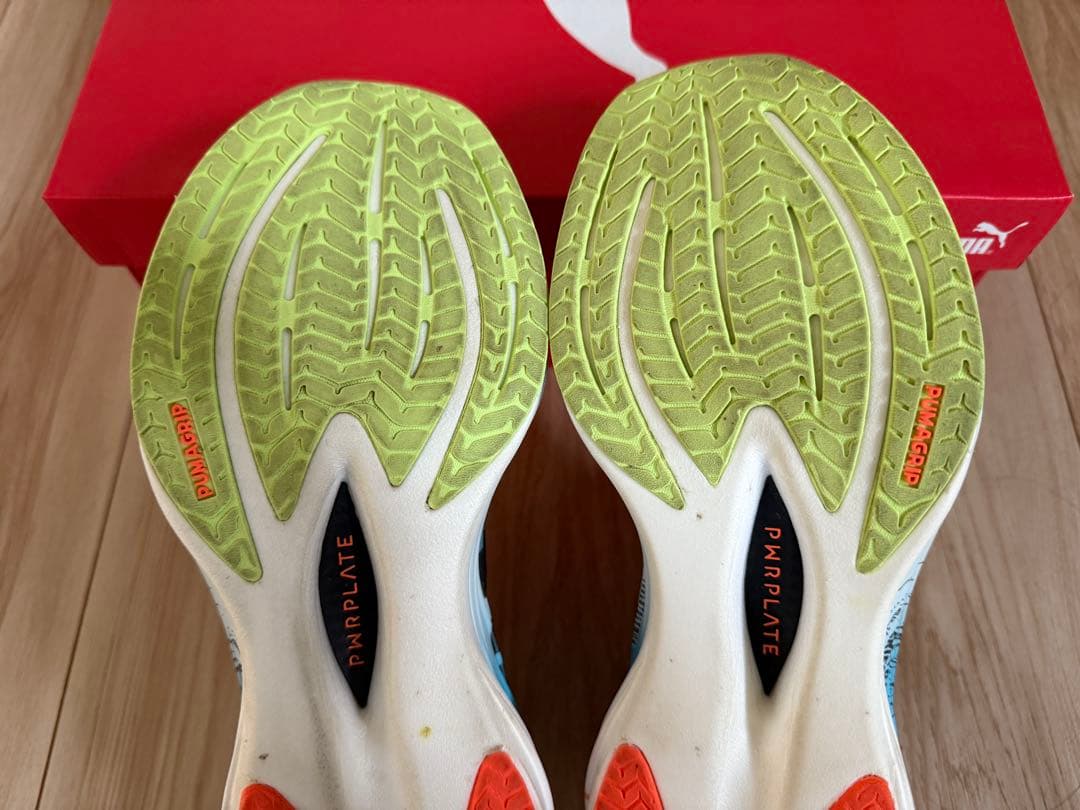 PUMA ディヴィエイト ニトロ 3（25.5cm）