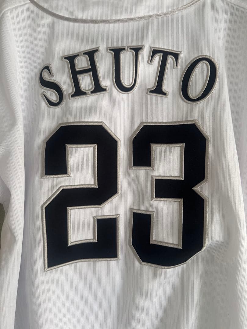 四ページ　美品　SoftBank Hawks ユニフォーム 23