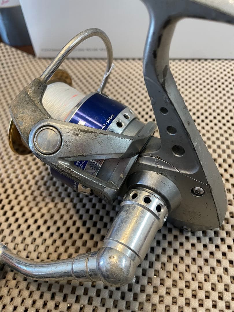 ダイワ　ソルティガ　Z4500 スピニングリール　sp1